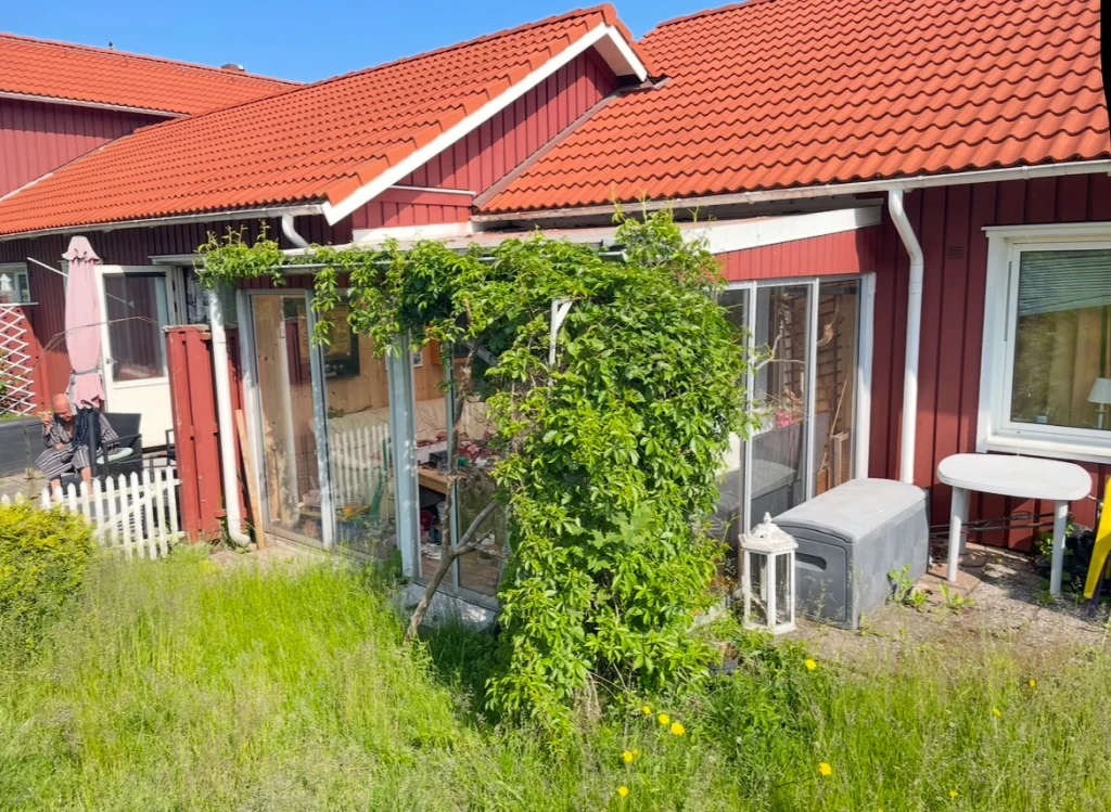 Rivning av uterum i Varberg - Varbergs HemService - Varbergs HemService rivning_uterum_varberg_1